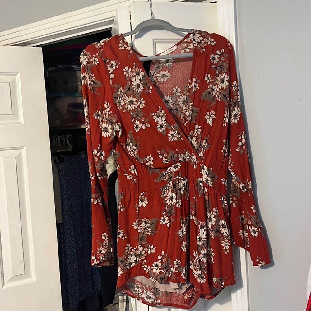 Women’s long sleeve floral romper